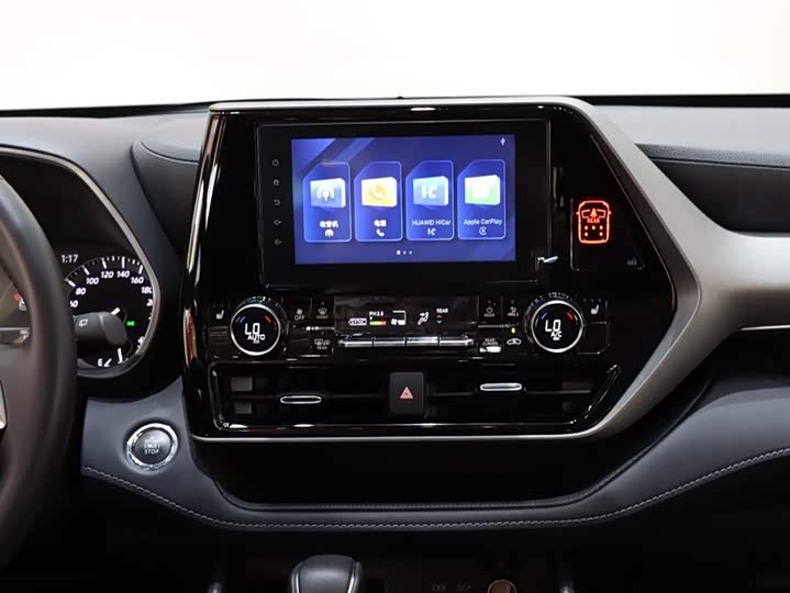 Фото 14 - Toyota Highlander