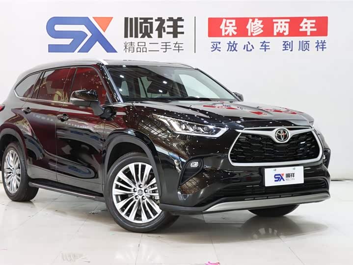 Фото 3 - Toyota Highlander