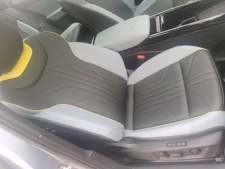 Фото 11 - Volkswagen ID.4 X