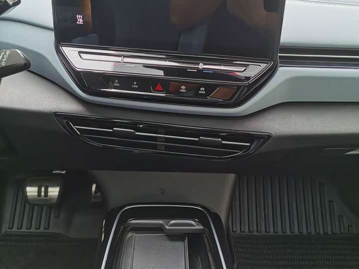 Фото 18 - Volkswagen ID.4 X