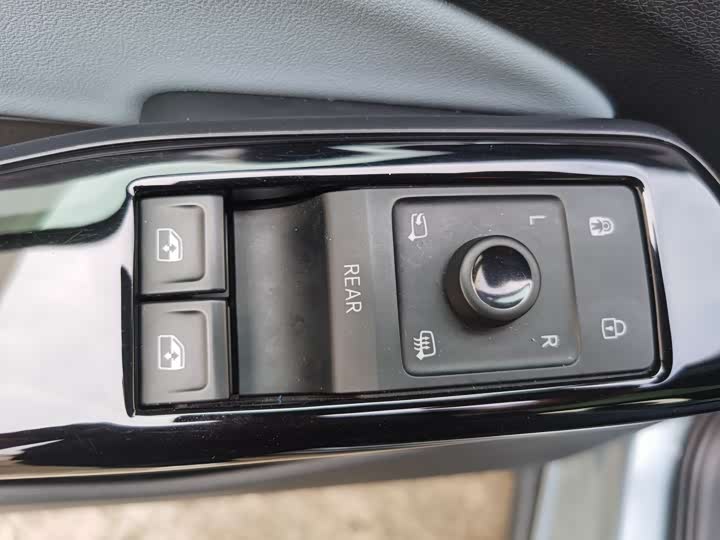 Фото 22 - Volkswagen ID.4 X