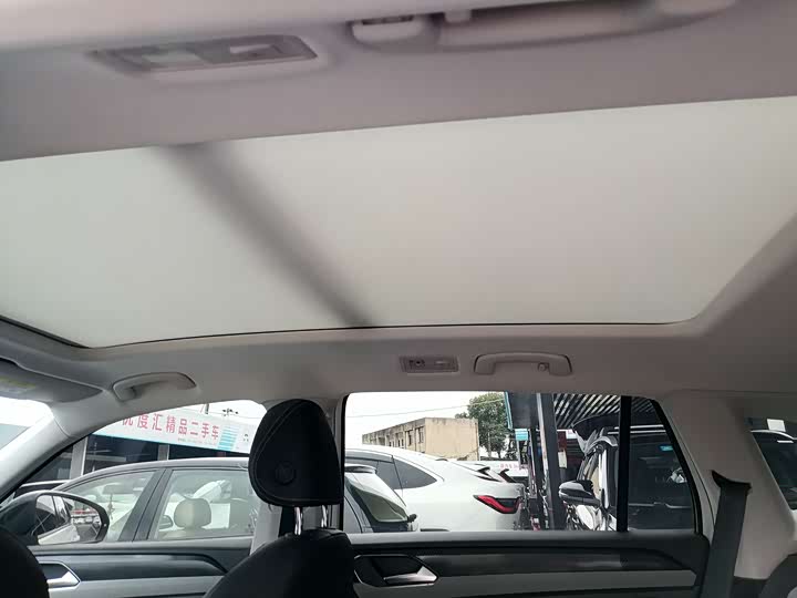 Фото 7 - Volkswagen Tayron