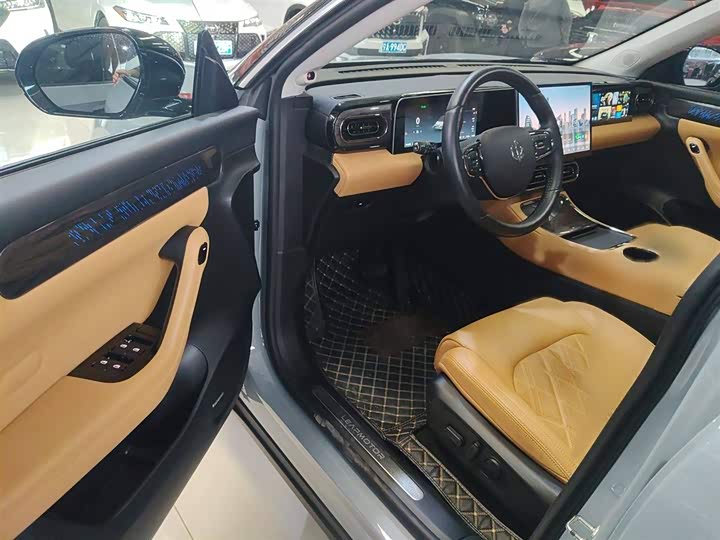 Фото 9 - Leapmotor C11