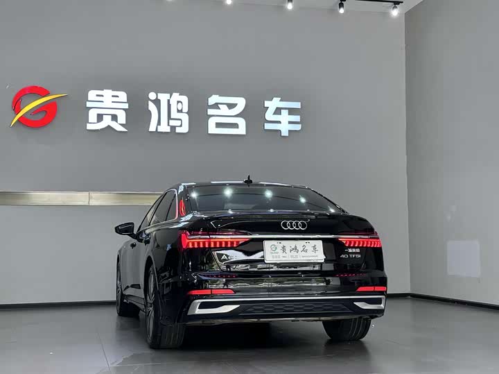 Фото 11 - Audi A6L