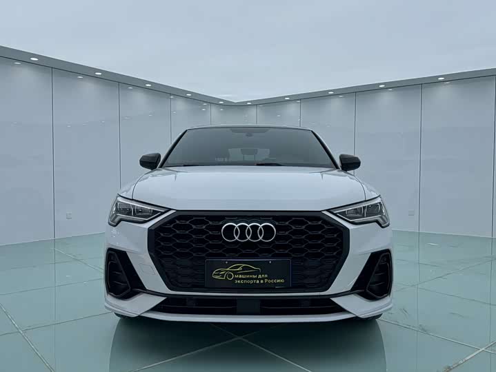 Фото 2 - Audi Q3 Sportback