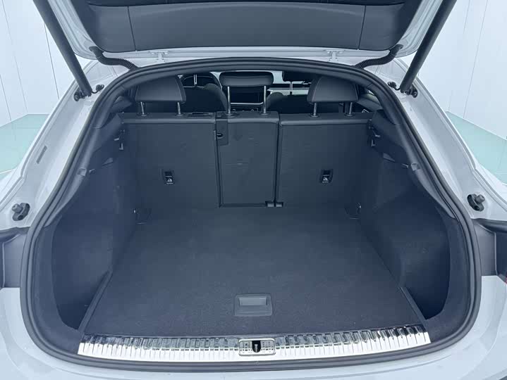 Фото 25 - Audi Q3 Sportback