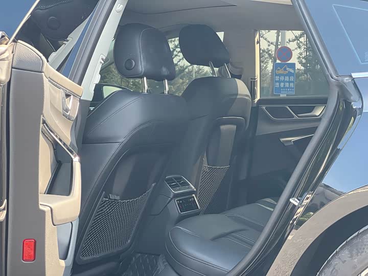 Фото 14 - Audi A7