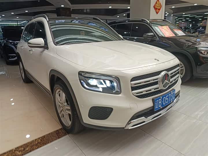 Фото 4 - Mercedes-Benz GLB-Class