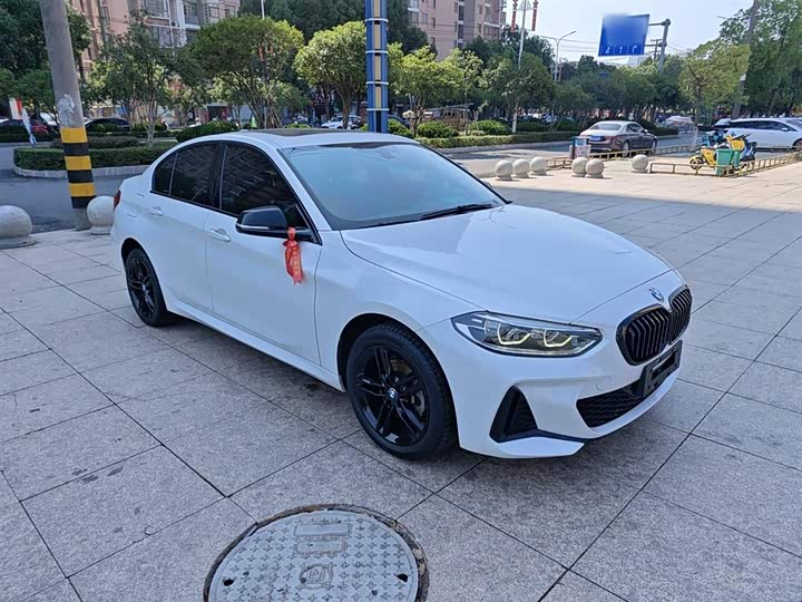 Фото 4 - BMW 1 Series