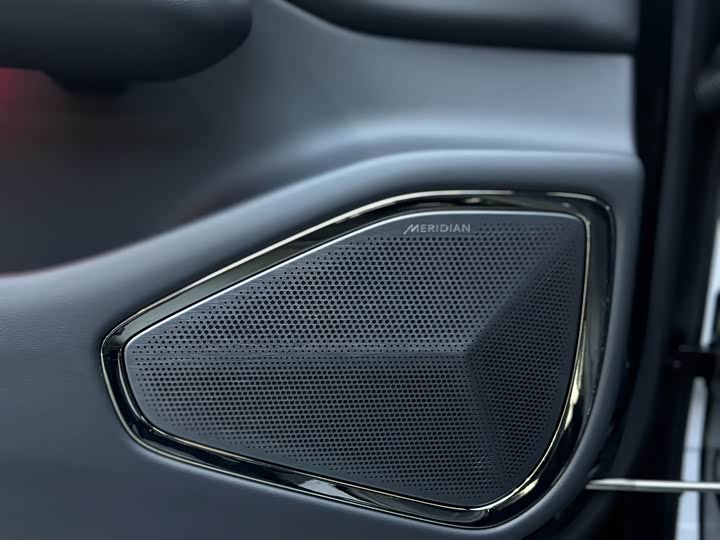 Фото 18 - HiPhi X