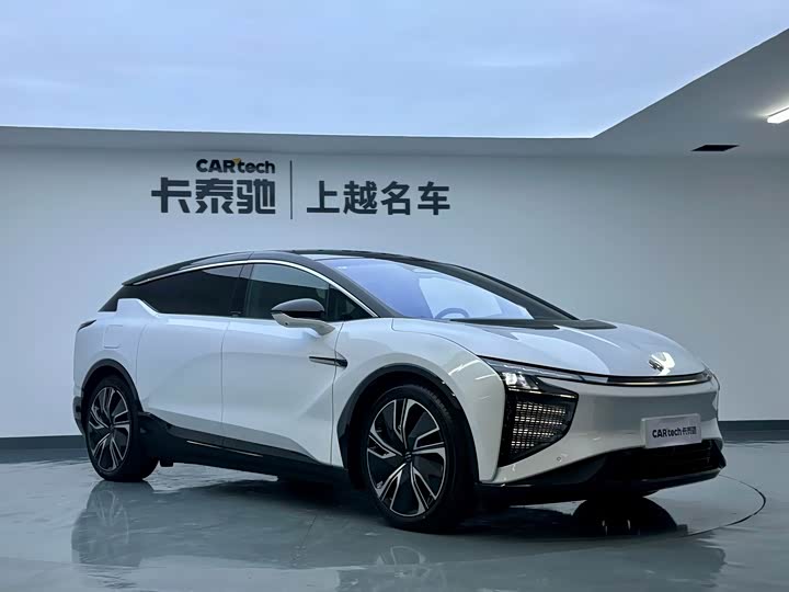 Фото 3 - HiPhi X