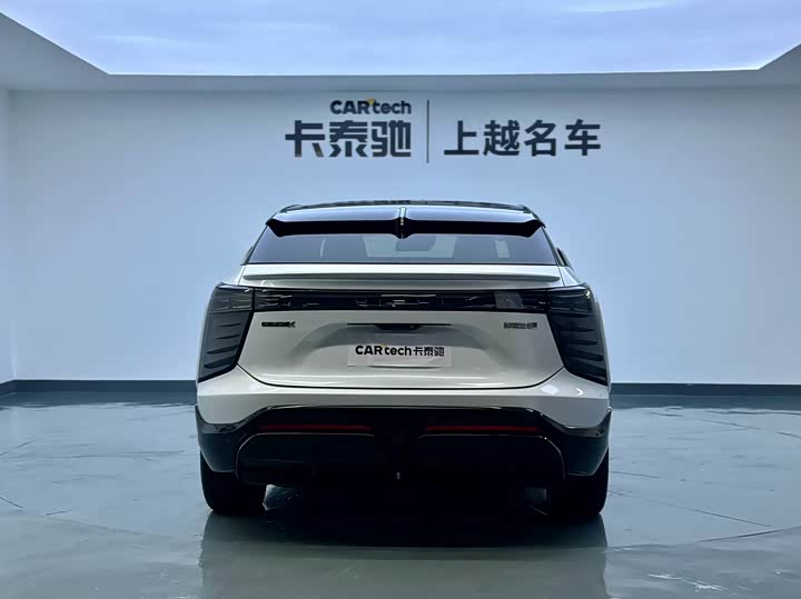 Фото 7 - HiPhi X