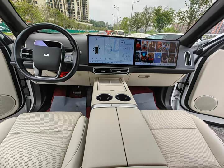 Фото 6 - LiXiang L7