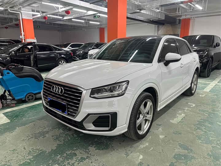 Фото 1 - Audi Q2L