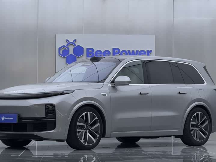 Фото 1 - LiXiang L9