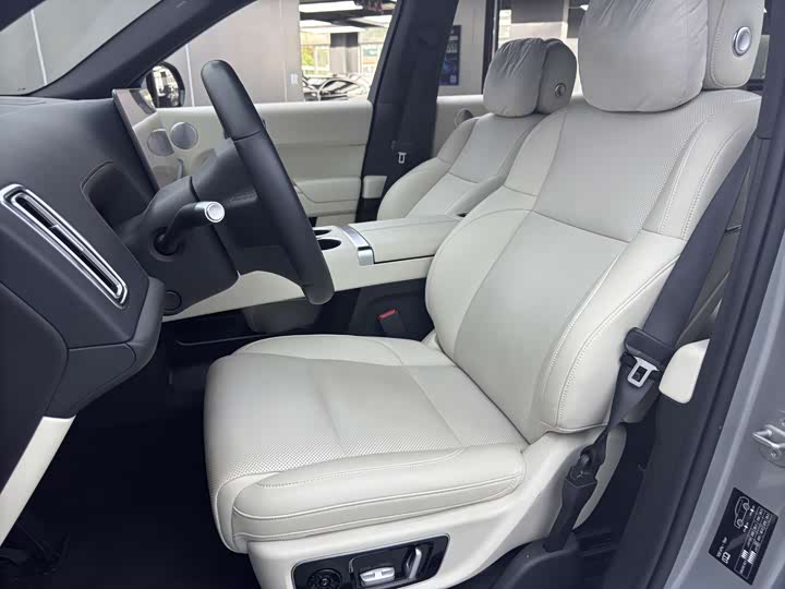 Фото 11 - LiXiang L9