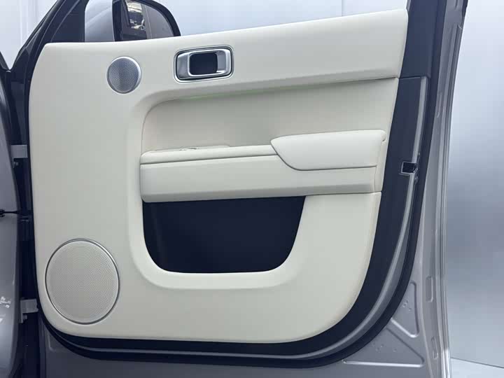 Фото 19 - LiXiang L9