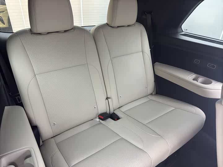 Фото 24 - LiXiang L9