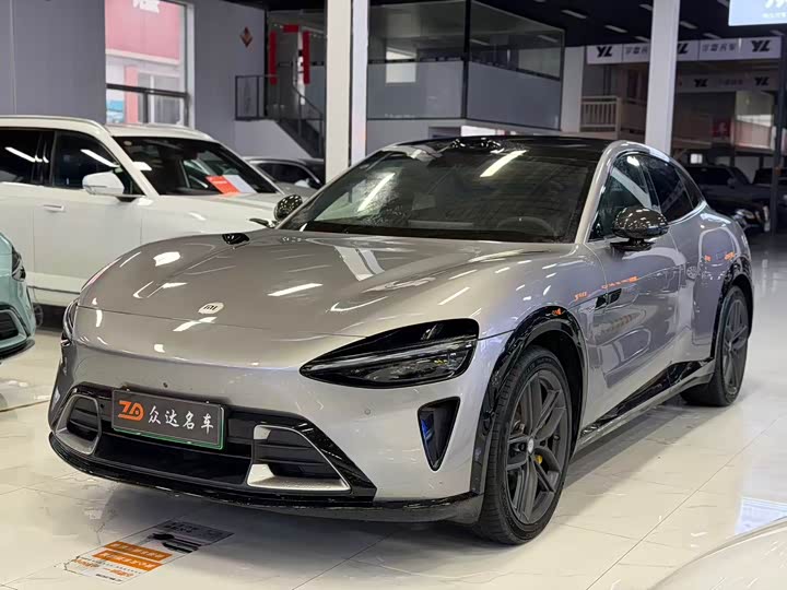 Фото 1 - Xiaomi YU7