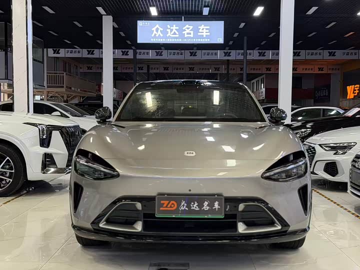 Фото 2 - Xiaomi YU7