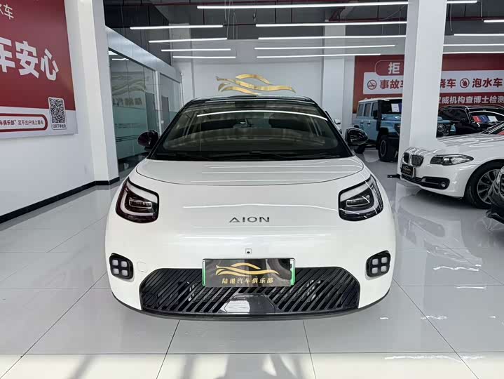 Фото 2 - GAC Aion UT