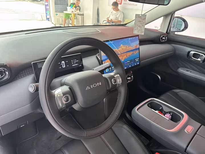 Фото 5 - GAC Aion UT