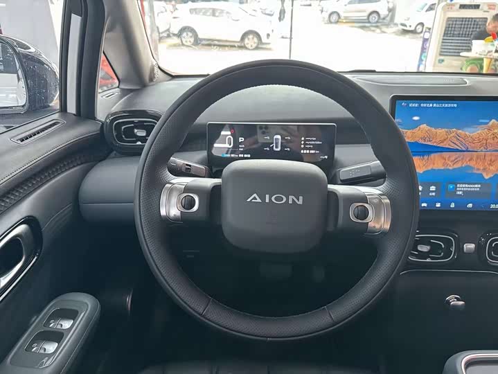 Фото 9 - GAC Aion UT