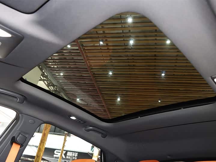 Фото 15 - Changan UNI-V