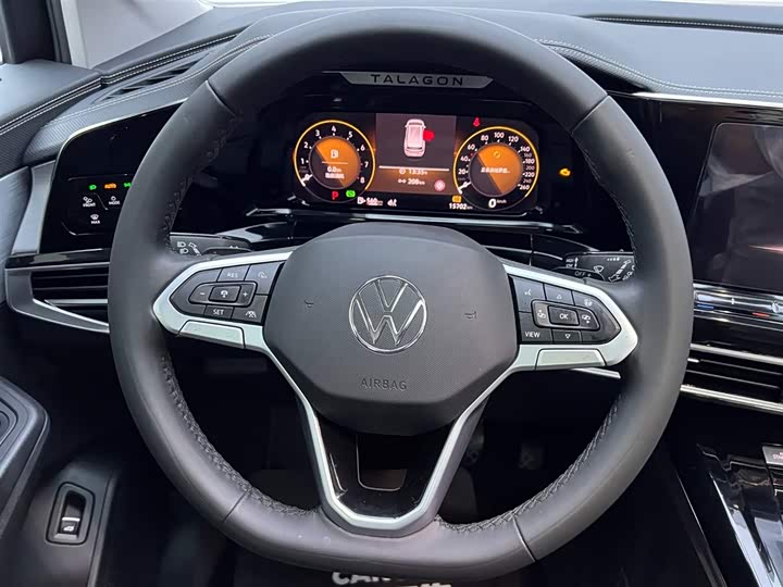 Фото 24 - Volkswagen Talagon