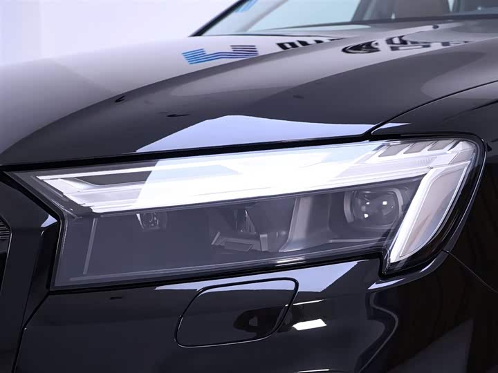 Фото 4 - Audi Q7