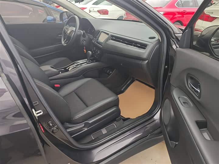 Фото 5 - Honda Vezel