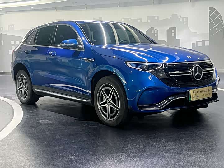 Фото 3 - Mercedes-Benz EQC