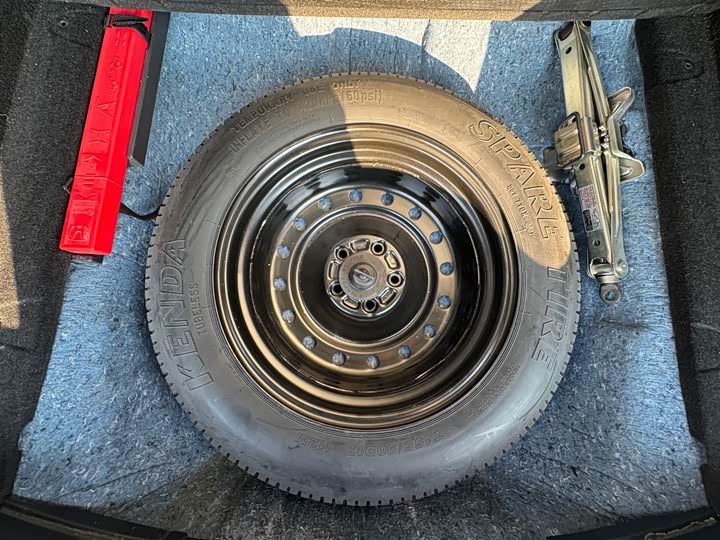 Фото 16 - Honda CR-V