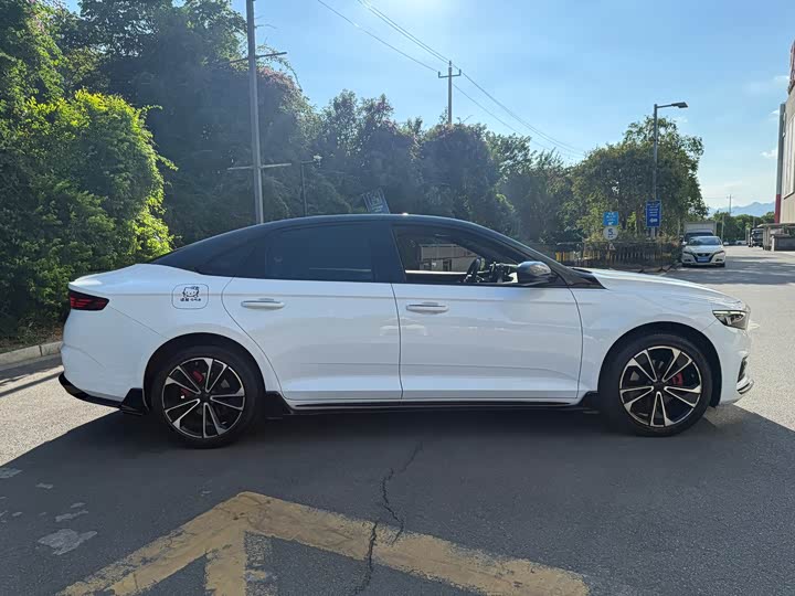 Фото 5 - Geely Preface