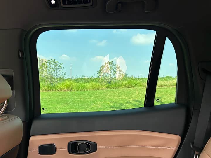 Фото 11 - Nio ES8