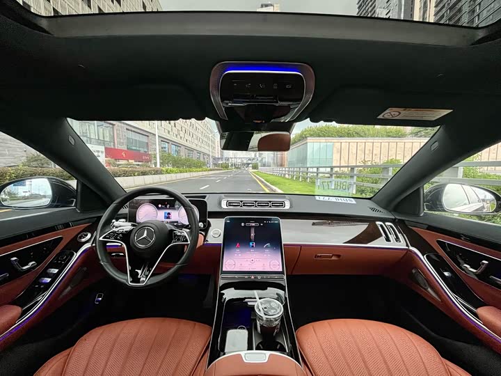 Фото 11 - Mercedes-Benz S-Class