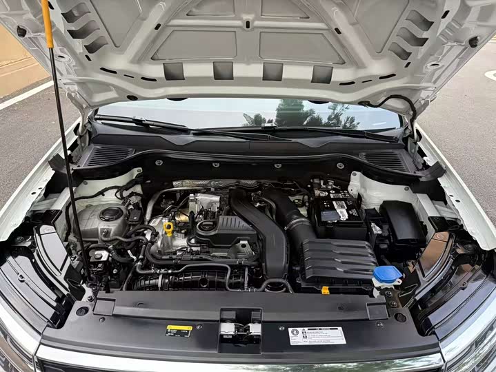 Фото 18 - Volkswagen Tharu