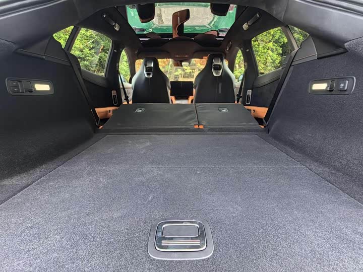 Фото 11 - Xiaomi YU7