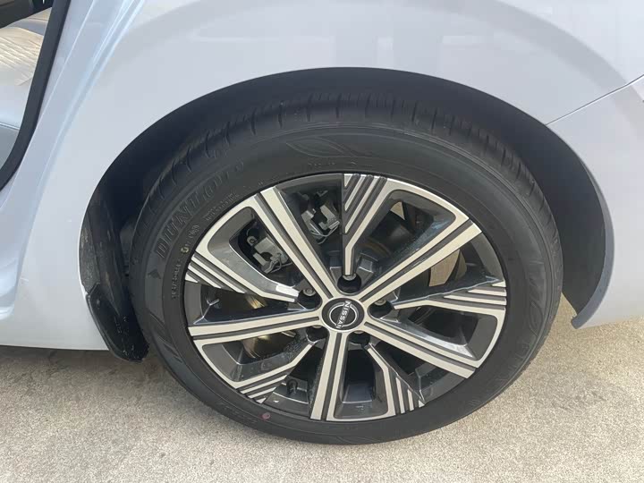 Фото 20 - Nissan Sylphy