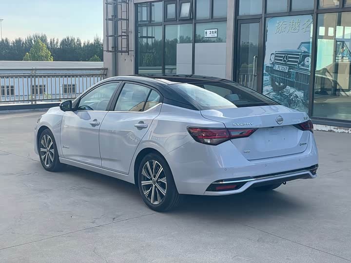 Фото 6 - Nissan Sylphy