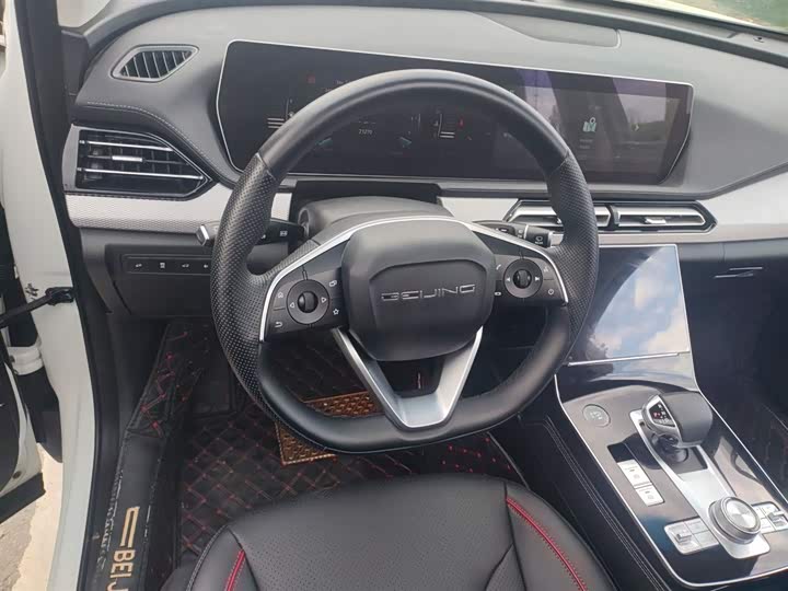 Фото 10 - Beijing X7