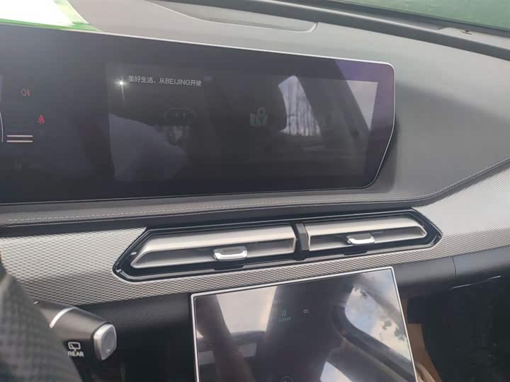 Фото 12 - Beijing X7