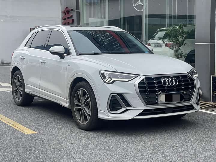 Фото 3 - Audi Q3