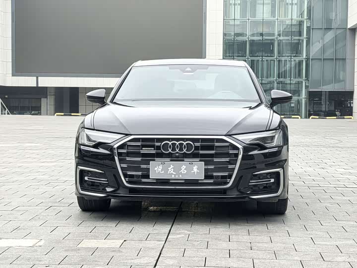 Фото 2 - Audi A6L