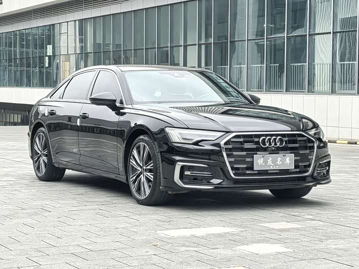Фото 3 - Audi A6L