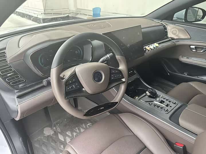 Фото 9 - BYD Han