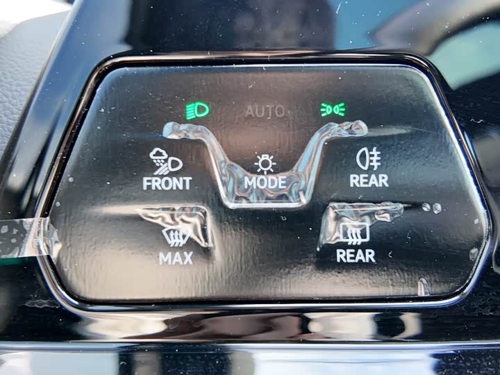 Фото 15 - Volkswagen Golf