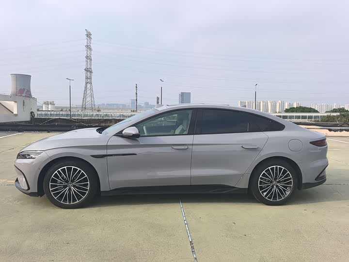 Фото 4 - BYD Han