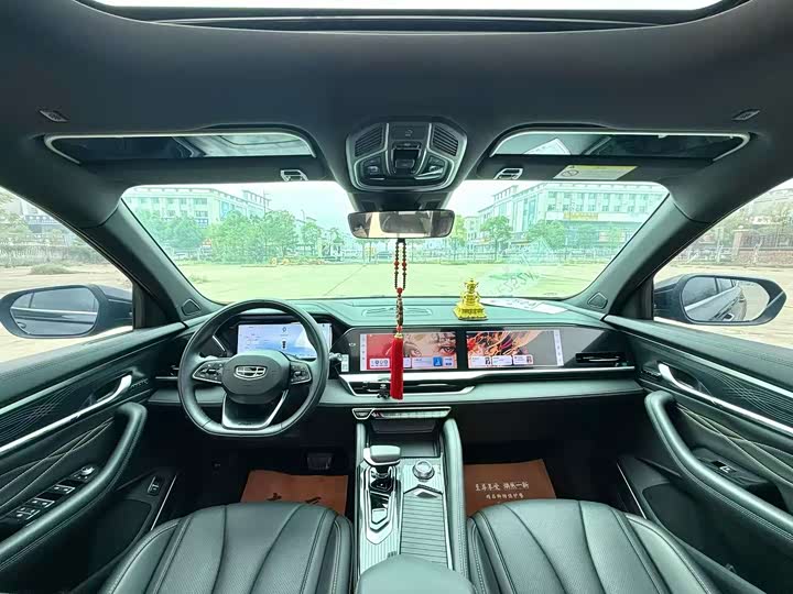 Фото 5 - Geely Monjaro