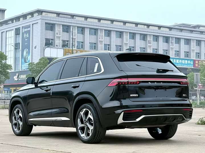 Фото 7 - Geely Monjaro